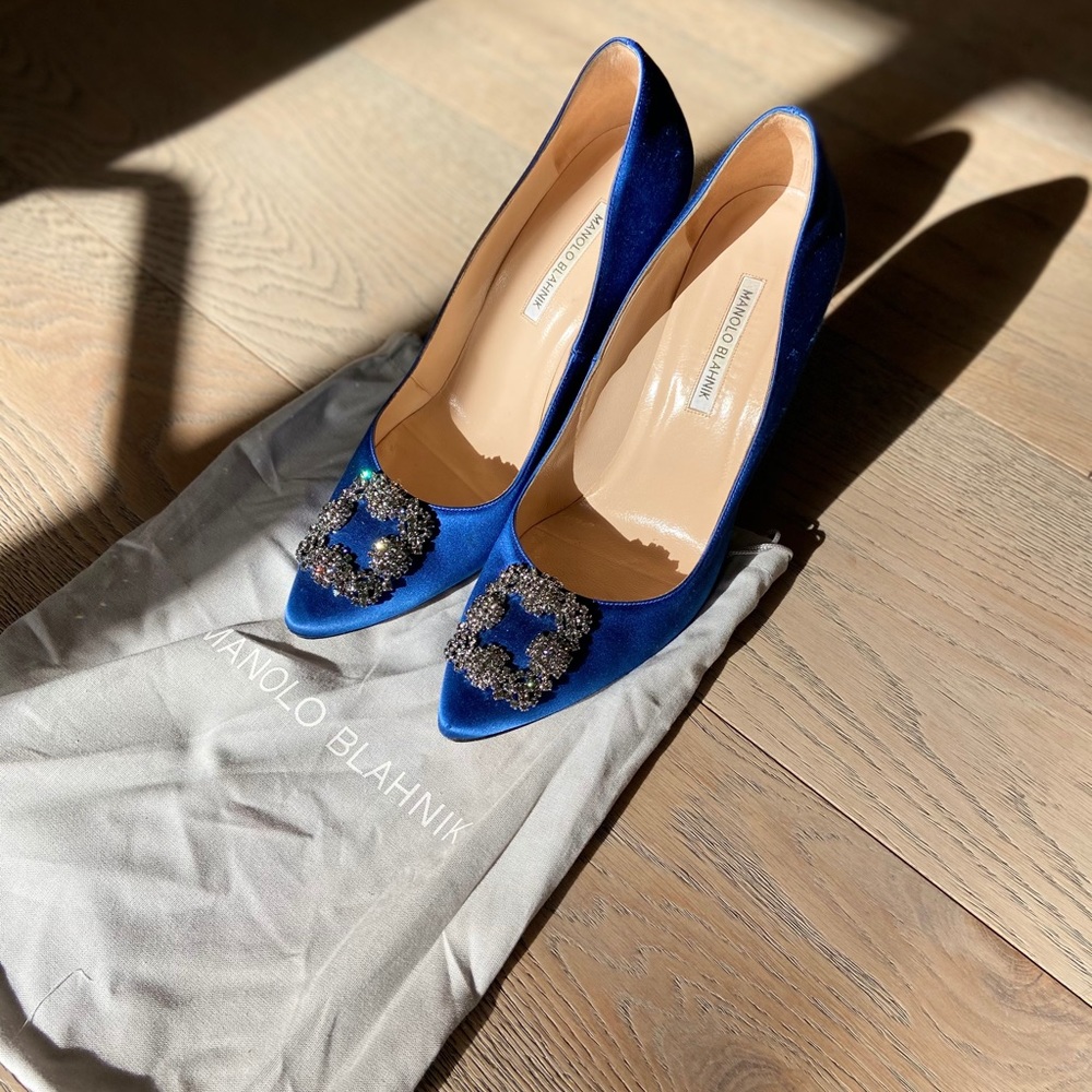 Manolo hangisi size 42 cobalt blue pumps